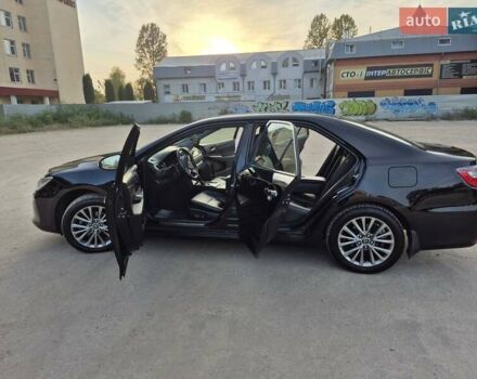 Черный Тойота Камри, объемом двигателя 2.49 л и пробегом 132 тыс. км за 19500 $, фото 1 на Automoto.ua