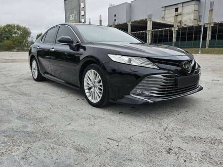 Чорний Тойота Камрі, об'ємом двигуна 2.5 л та пробігом 129 тис. км за 15000 $, фото 1 на Automoto.ua