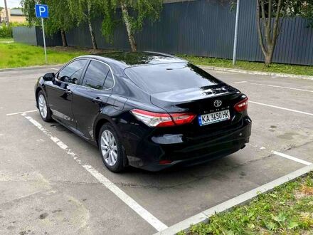 Тойота Камрі 2017 у Житомирі на Automoto.ua Чорний Тойота Камрі, об'ємом двигуна 2.5 л та пробігом 166 тис. км за 18000 $, фото 1 на Automoto.ua
