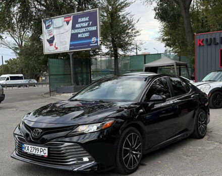 Черный Тойота Камри, объемом двигателя 2.49 л и пробегом 180 тыс. км за 16800 $, фото 1 на Automoto.ua
