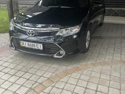 Черный Тойота Камри, объемом двигателя 2.5 л и пробегом 143 тыс. км за 17300 $, фото 1 на Automoto.ua