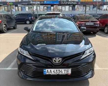 Черный Тойота Камри, объемом двигателя 2.5 л и пробегом 140 тыс. км за 22000 $, фото 1 на Automoto.ua