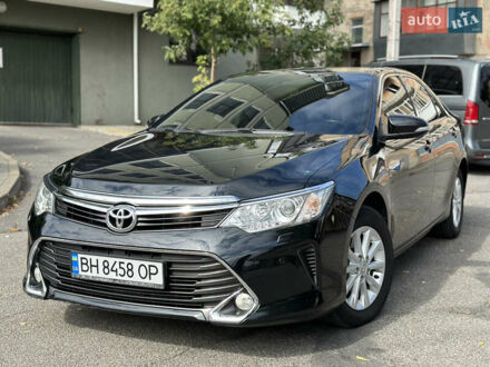 Тойота Камрі 2017 у Вінниці на Automoto.ua Чорний Тойота Камрі, об'ємом двигуна 2.49 л та пробігом 140 тис. км за 17300 $, фото 1 на Automoto.ua