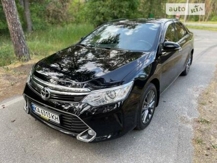 Тойота Камри 2017 в Киеве на Automoto.ua Черный Тойота Камри, объемом двигателя 2.5 л и пробегом 74 тыс. км за 23500 $, фото 1 на Automoto.ua