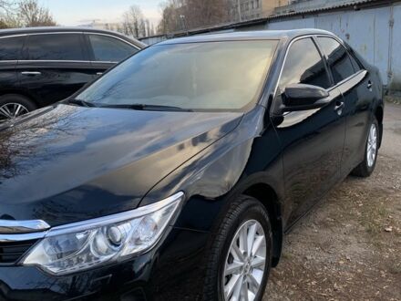 Черный Тойота Камри, объемом двигателя 2.5 л и пробегом 133 тыс. км за 18200 $, фото 1 на Automoto.ua