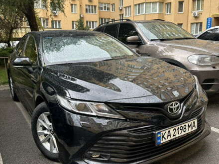 Тойота Камри 2018 в Киеве на Automoto.ua Черный Тойота Камри, объемом двигателя 2.5 л и пробегом 116 тыс. км за 19600 $, фото 1 на Automoto.ua