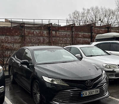 Черный Тойота Камри, объемом двигателя 2.49 л и пробегом 185 тыс. км за 22500 $, фото 1 на Automoto.ua