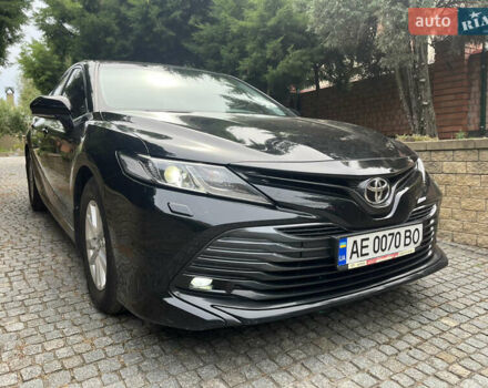 Черный Тойота Камри, объемом двигателя 2.49 л и пробегом 77 тыс. км за 24500 $, фото 1 на Automoto.ua