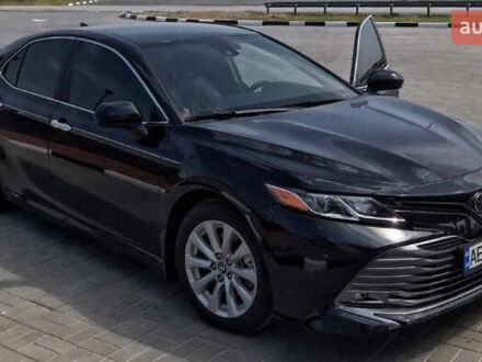 Тойота Камри 2019 в Ужгороде на Automoto.ua Черный Тойота Камри, объемом двигателя 2.49 л и пробегом 58 тыс. км за 21000 $, фото 1 на Automoto.ua