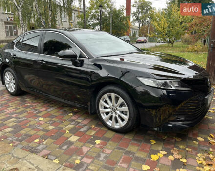 Тойота Камри 2019 в Александрие на Automoto.ua Черный Тойота Камри, объемом двигателя 2.49 л и пробегом 105 тыс. км за 21500 $, фото 1 на Automoto.ua