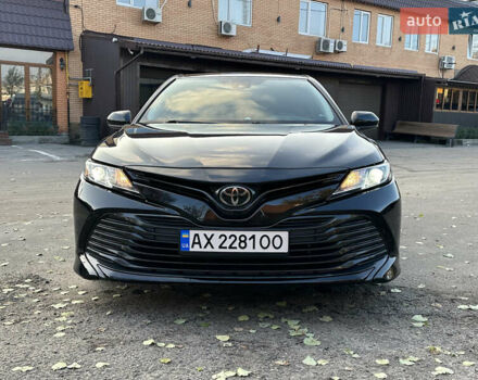 Тойота Камри 2020 в Харькове на Automoto.ua Черный Тойота Камри, объемом двигателя 2.49 л и пробегом 120 тыс. км за 22600 $, фото 1 на Automoto.ua