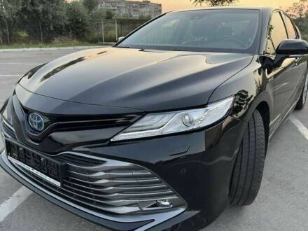Тойота Камрі 2020 у Києві на Automoto.ua Чорний Тойота Камрі, об'ємом двигуна 2.5 л та пробігом 45 тис. км за 18000 $, фото 1 на Automoto.ua