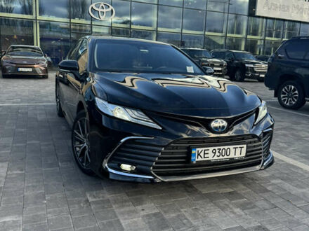 Тойота Камри 2021 в Днепре (Днепропетровске) на Automoto.ua Черный Тойота Камри, объемом двигателя 2.49 л и пробегом 87 тыс. км за 31999 $, фото 1 на Automoto.ua