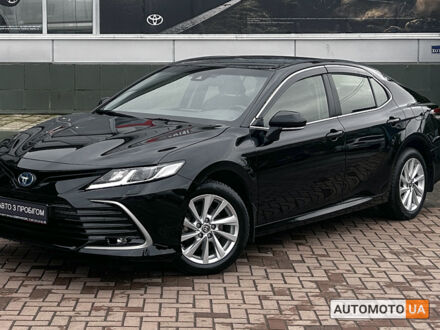 Тойота Камрі 2021 у Чернівцях на Automoto.ua Чорний Тойота Камрі, об'ємом двигуна 2.5 л та пробігом 146 тис. км за 28359 $, фото 1 на Automoto.ua