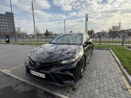 Черный Тойота Камри, объемом двигателя 2.49 л и пробегом 97 тыс. км за 26000 $, фото 1 на Automoto.ua