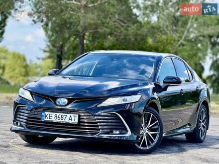 Тойота Камрі 2023 у Дніпро (Дніпропетровську) на Automoto.ua Чорний Тойота Камрі, об'ємом двигуна 2.49 л та пробігом 24 тис. км за 37599 $, фото 1 на Automoto.ua