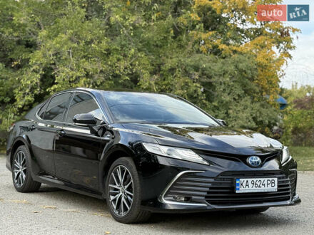 Тойота Камри 2023 в Днепре (Днепропетровске) на Automoto.ua Черный Тойота Камри, объемом двигателя 2.49 л и пробегом 70 тыс. км за 35800 $, фото 1 на Automoto.ua