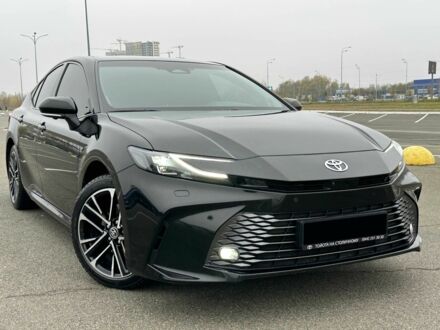 Чорний Тойота Камрі, об'ємом двигуна 2.5 л та пробігом 42 тис. км за 45999 $, фото 1 на Automoto.ua