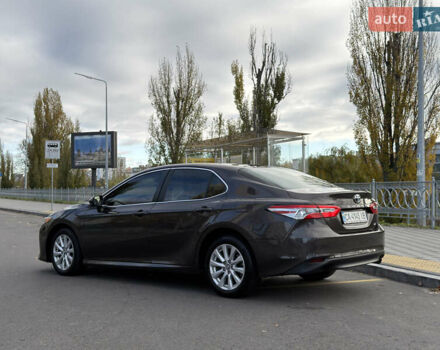 Тойота Камрі 2017 у Києві на Automoto.ua Коричневий Тойота Камрі, об'ємом двигуна 2.49 л та пробігом 179 тис. км за 15800 $, фото 2 на Automoto.ua