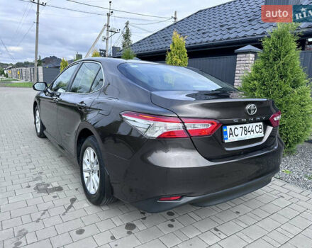 Коричневый Тойота Камри, объемом двигателя 2.49 л и пробегом 101 тыс. км за 22000 $, фото 4 на Automoto.ua