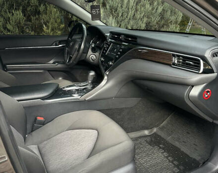 Коричневый Тойота Камри, объемом двигателя 2.49 л и пробегом 126 тыс. км за 21500 $, фото 15 на Automoto.ua