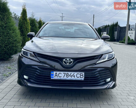 Коричневый Тойота Камри, объемом двигателя 2.49 л и пробегом 101 тыс. км за 22000 $, фото 2 на Automoto.ua