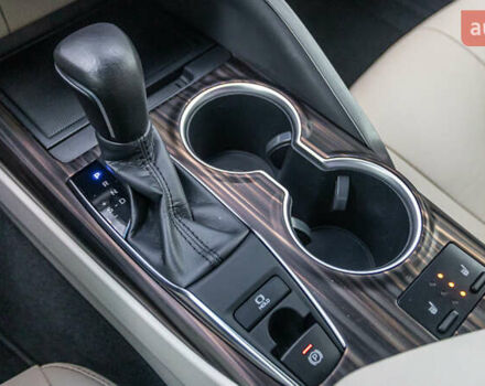 Коричневый Тойота Камри, объемом двигателя 2.49 л и пробегом 143 тыс. км за 21906 $, фото 28 на Automoto.ua