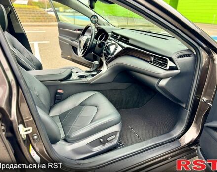 Коричневий Тойота Камрі, об'ємом двигуна 2.5 л та пробігом 78 тис. км за 25900 $, фото 7 на Automoto.ua