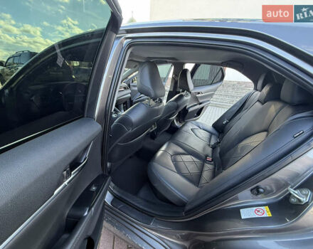 Тойота Камри 2019 в Львове на Automoto.ua Коричневый Тойота Камри, объемом двигателя 2.49 л и пробегом 105 тыс. км за 28000 $, фото 7 на Automoto.ua