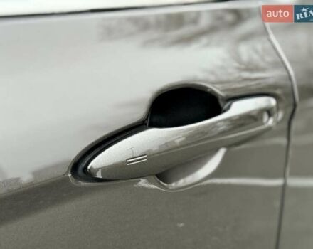 Коричневый Тойота Камри, объемом двигателя 2.49 л и пробегом 78 тыс. км за 25900 $, фото 27 на Automoto.ua