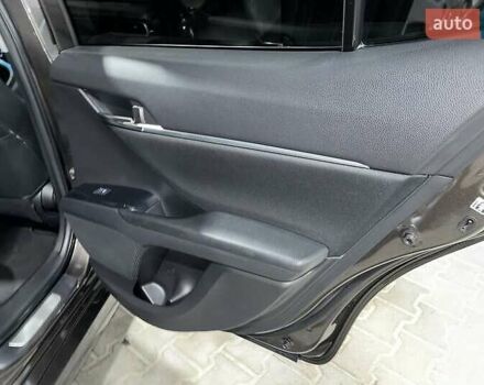 Коричневый Тойота Камри, объемом двигателя 2.49 л и пробегом 106 тыс. км за 18300 $, фото 11 на Automoto.ua