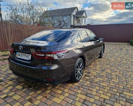 Коричневый Тойота Камри, объемом двигателя 2.49 л и пробегом 50 тыс. км за 32500 $, фото 2 на Automoto.ua