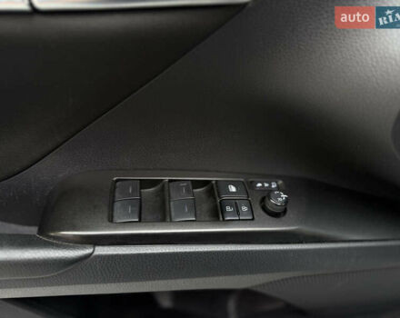 Коричневый Тойота Камри, объемом двигателя 2.5 л и пробегом 208 тыс. км за 19900 $, фото 11 на Automoto.ua