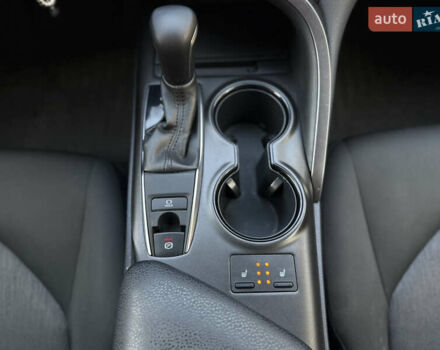 Коричневый Тойота Камри, объемом двигателя 2.5 л и пробегом 208 тыс. км за 19900 $, фото 13 на Automoto.ua