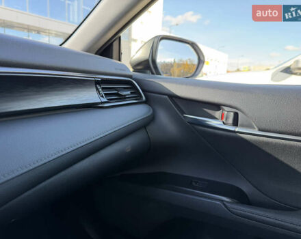 Коричневий Тойота Камрі, об'ємом двигуна 2.5 л та пробігом 82 тис. км за 32900 $, фото 12 на Automoto.ua