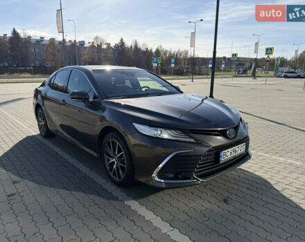 Коричневий Тойота Камрі, об'ємом двигуна 2.5 л та пробігом 82 тис. км за 32900 $, фото 2 на Automoto.ua