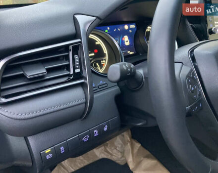 Коричневый Тойота Камри, объемом двигателя 2.49 л и пробегом 4 тыс. км за 38999 $, фото 19 на Automoto.ua