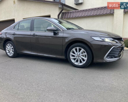 Коричневый Тойота Камри, объемом двигателя 2.49 л и пробегом 4 тыс. км за 38999 $, фото 1 на Automoto.ua