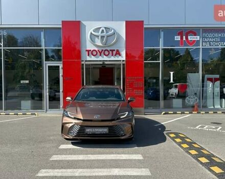 Коричневий Тойота Камрі, об'ємом двигуна 2.49 л та пробігом 3 тис. км за 49000 $, фото 4 на Automoto.ua