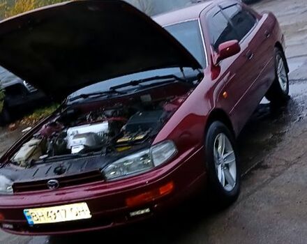 Червоний Тойота Камрі, об'ємом двигуна 2.2 л та пробігом 300 тис. км за 3500 $, фото 1 на Automoto.ua