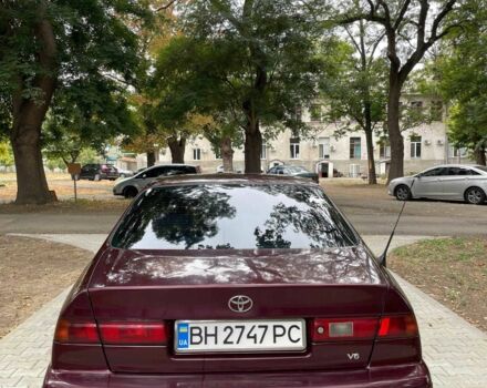 Красный Тойота Камри, объемом двигателя 3 л и пробегом 424 тыс. км за 4500 $, фото 3 на Automoto.ua