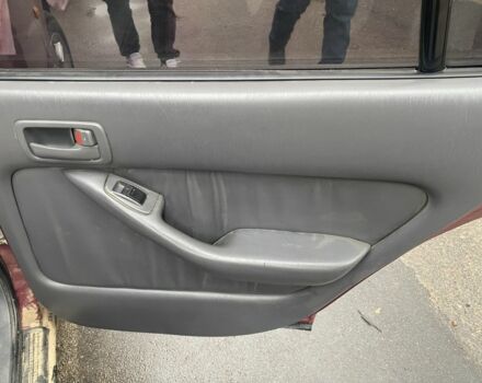 Красный Тойота Камри, объемом двигателя 0 л и пробегом 500 тыс. км за 1300 $, фото 2 на Automoto.ua