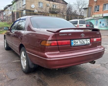 Червоний Тойота Камрі, об'ємом двигуна 2.2 л та пробігом 420 тис. км за 3200 $, фото 3 на Automoto.ua