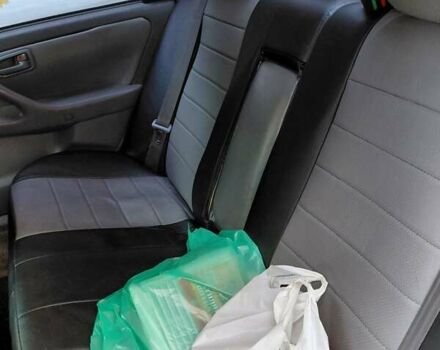 Красный Тойота Камри, объемом двигателя 3 л и пробегом 432 тыс. км за 2970 $, фото 1 на Automoto.ua