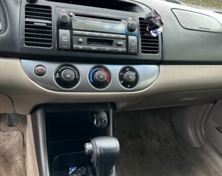 Красный Тойота Камри, объемом двигателя 2.4 л и пробегом 246 тыс. км за 4100 $, фото 19 на Automoto.ua