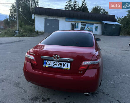 Красный Тойота Камри, объемом двигателя 2.36 л и пробегом 212 тыс. км за 7300 $, фото 9 на Automoto.ua