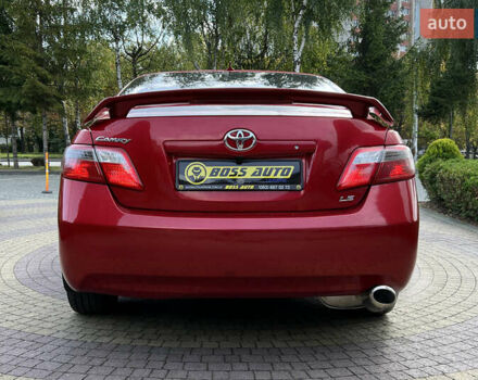Красный Тойота Камри, объемом двигателя 2.36 л и пробегом 211 тыс. км за 8850 $, фото 5 на Automoto.ua