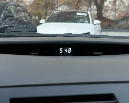 Червоний Тойота Камрі, об'ємом двигуна 2.4 л та пробігом 211 тис. км за 8850 $, фото 14 на Automoto.ua