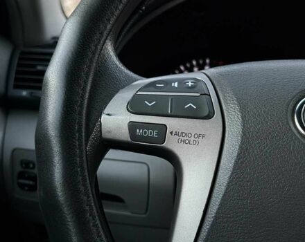 Червоний Тойота Камрі, об'ємом двигуна 2.4 л та пробігом 211 тис. км за 8850 $, фото 8 на Automoto.ua