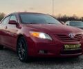 Червоний Тойота Камрі, об'ємом двигуна 2.4 л та пробігом 211 тис. км за 8850 $, фото 1 на Automoto.ua